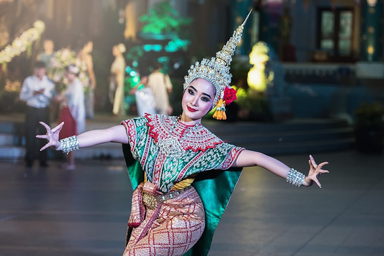 Thailändische Musik und Tänze