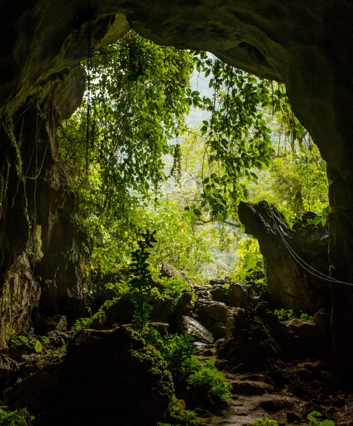 Tham Kang Höhlen